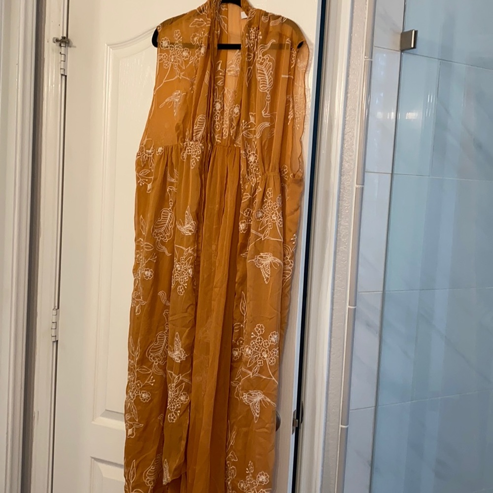 Rust orange floral embroiderd duster